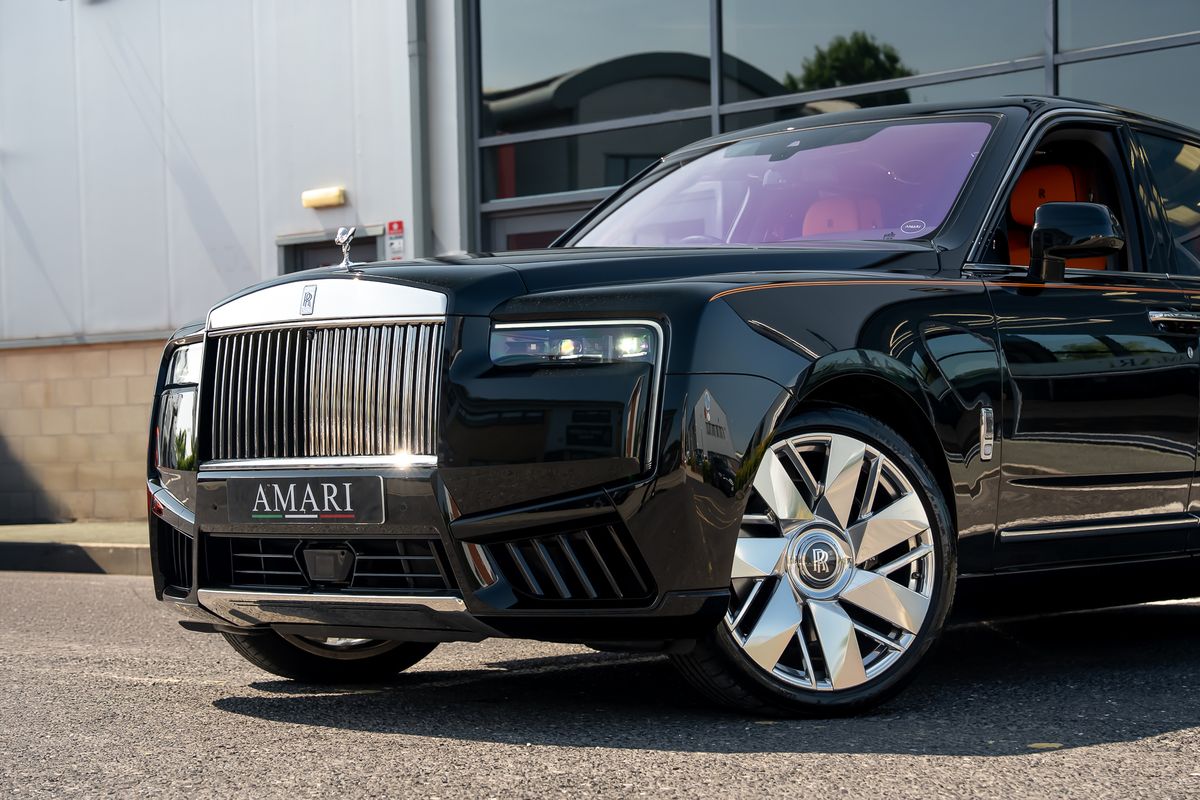 ROLLS ROYCE CULLINAN V12 V12