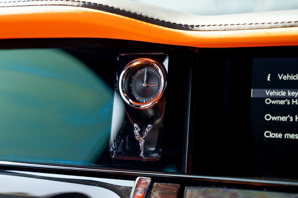ROLLS ROYCE CULLINAN V12 V12