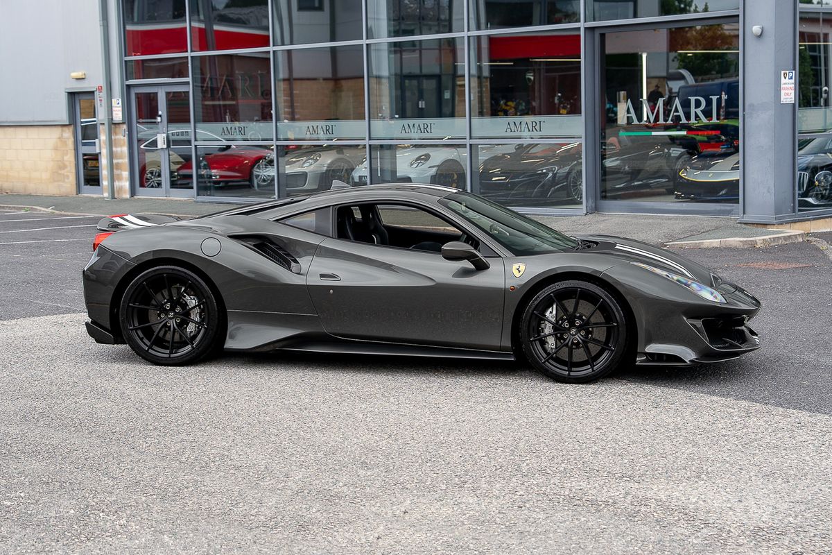 FERRARI 488 PISTA COUPE 3.9 VS 2DR SEMI AUTO