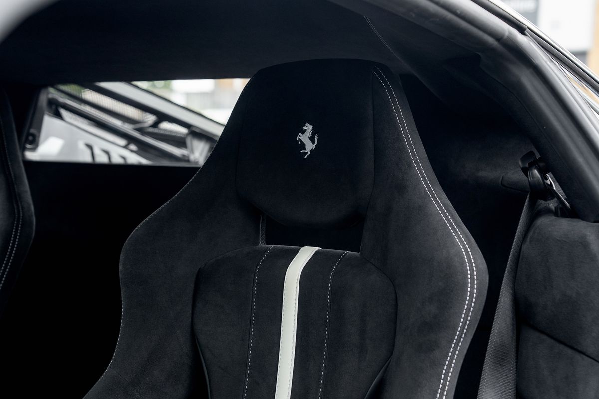 FERRARI 488 PISTA COUPE 3.9 VS 2DR SEMI AUTO