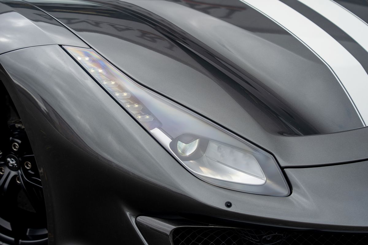 FERRARI 488 PISTA COUPE 3.9 VS 2DR SEMI AUTO