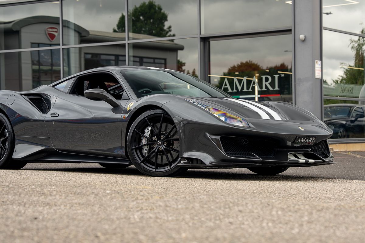 FERRARI 488 PISTA COUPE 3.9 VS 2DR SEMI AUTO