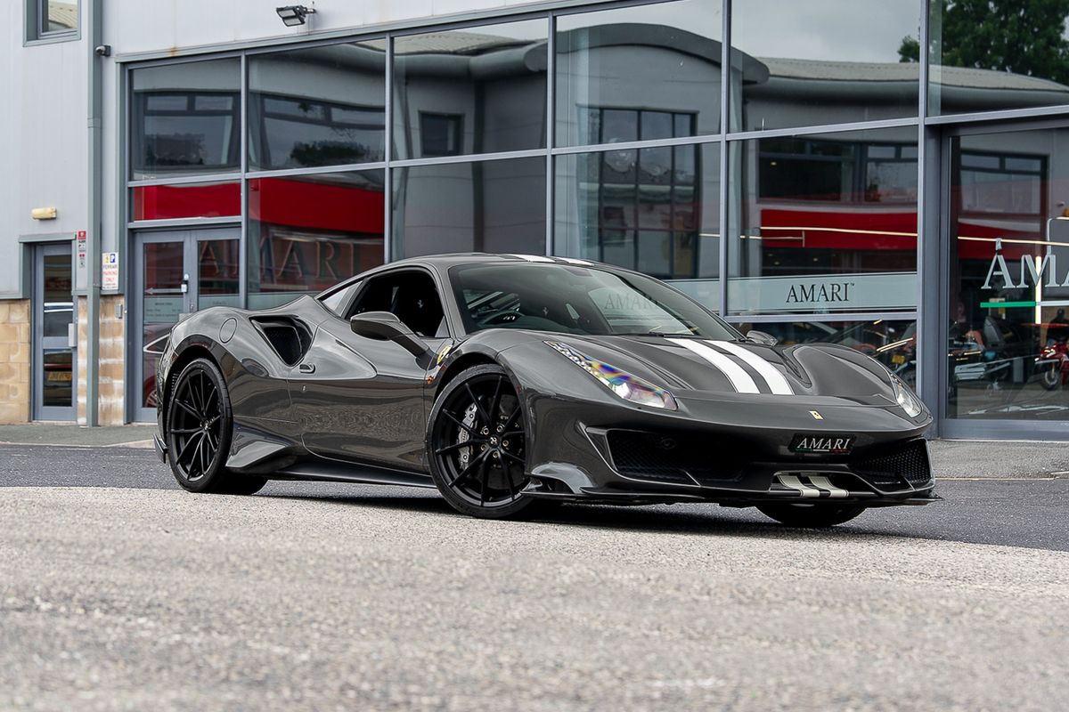 FERRARI 488 PISTA COUPE 3.9 VS 2DR SEMI AUTO