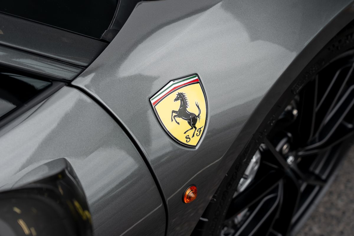 FERRARI 488 PISTA COUPE 3.9 VS 2DR SEMI AUTO