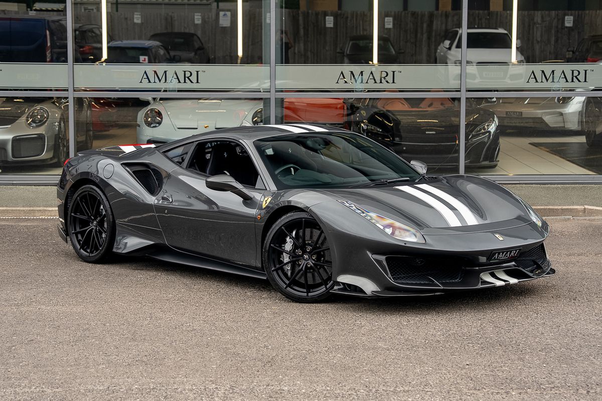 FERRARI 488 PISTA COUPE 3.9 VS 2DR SEMI AUTO