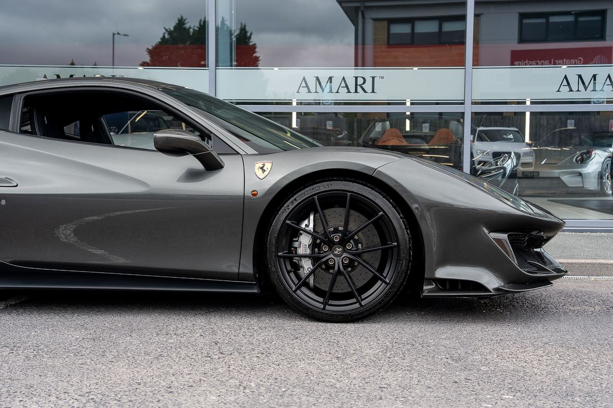 FERRARI 488 PISTA COUPE 3.9 VS 2DR SEMI AUTO