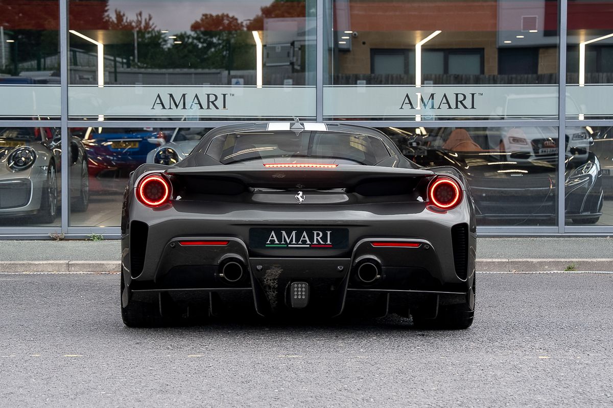 FERRARI 488 PISTA COUPE 3.9 VS 2DR SEMI AUTO