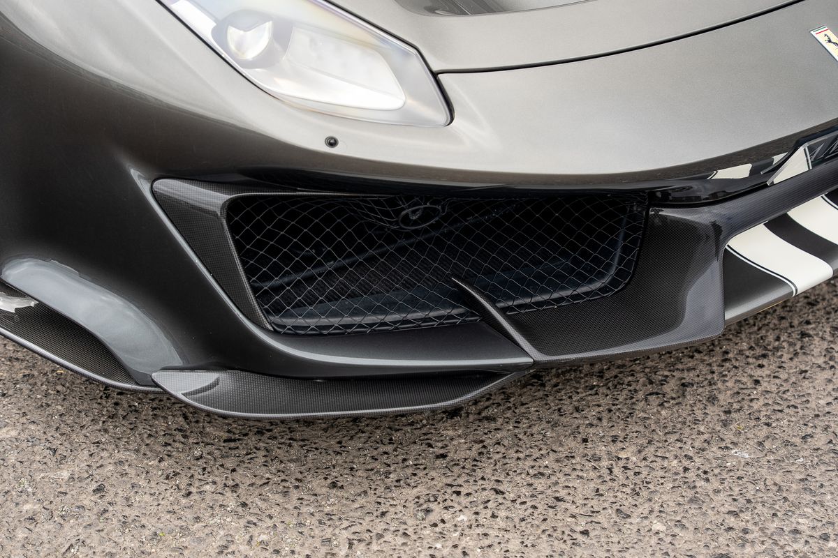 FERRARI 488 PISTA COUPE 3.9 VS 2DR SEMI AUTO
