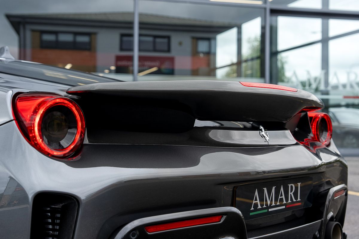 FERRARI 488 PISTA COUPE 3.9 VS 2DR SEMI AUTO