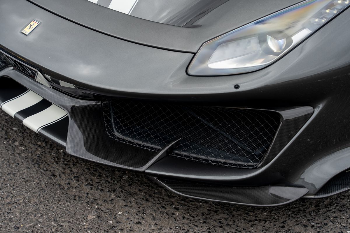 FERRARI 488 PISTA COUPE 3.9 VS 2DR SEMI AUTO