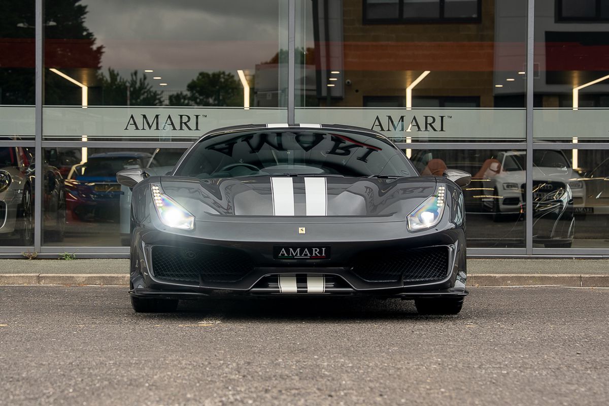 FERRARI 488 PISTA COUPE 3.9 VS 2DR SEMI AUTO