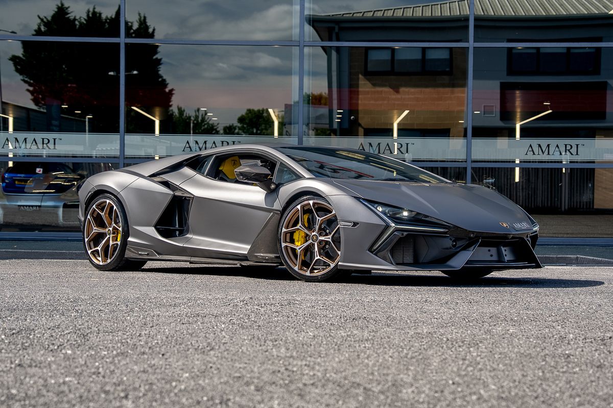 LAMBORGHINI REVUELTO PHEV S-A