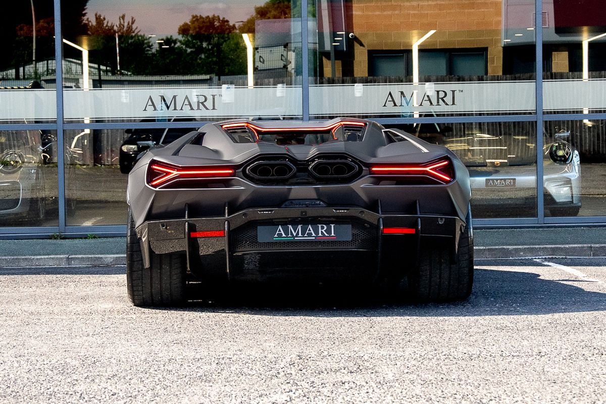 LAMBORGHINI REVUELTO PHEV S-A