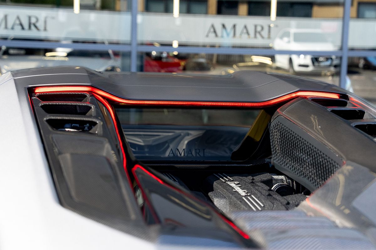 LAMBORGHINI REVUELTO PHEV S-A