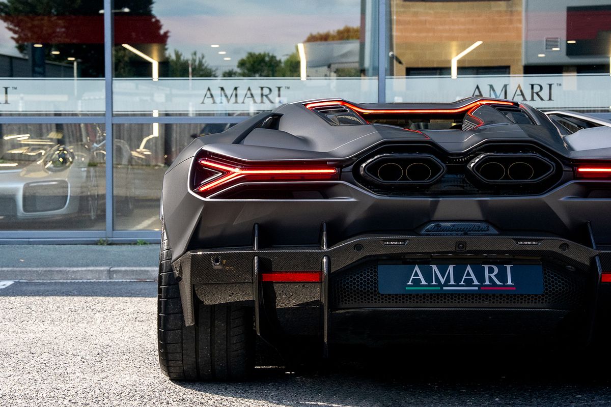 LAMBORGHINI REVUELTO PHEV S-A