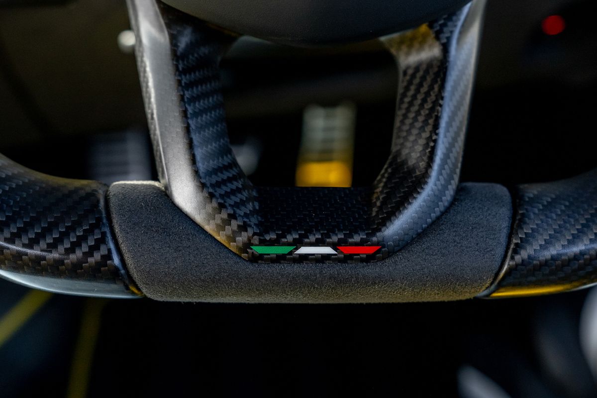 LAMBORGHINI REVUELTO PHEV S-A