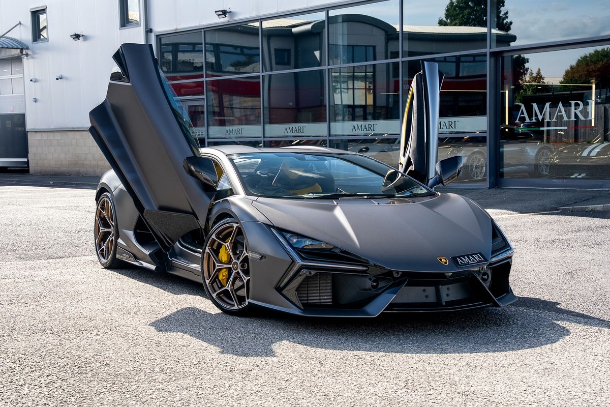 LAMBORGHINI REVUELTO PHEV S-A