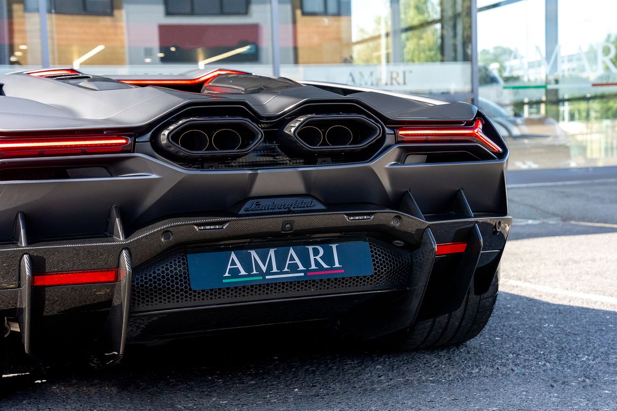 LAMBORGHINI REVUELTO PHEV S-A