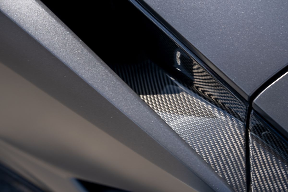LAMBORGHINI REVUELTO PHEV S-A