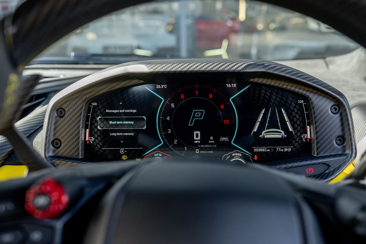 LAMBORGHINI REVUELTO PHEV S-A