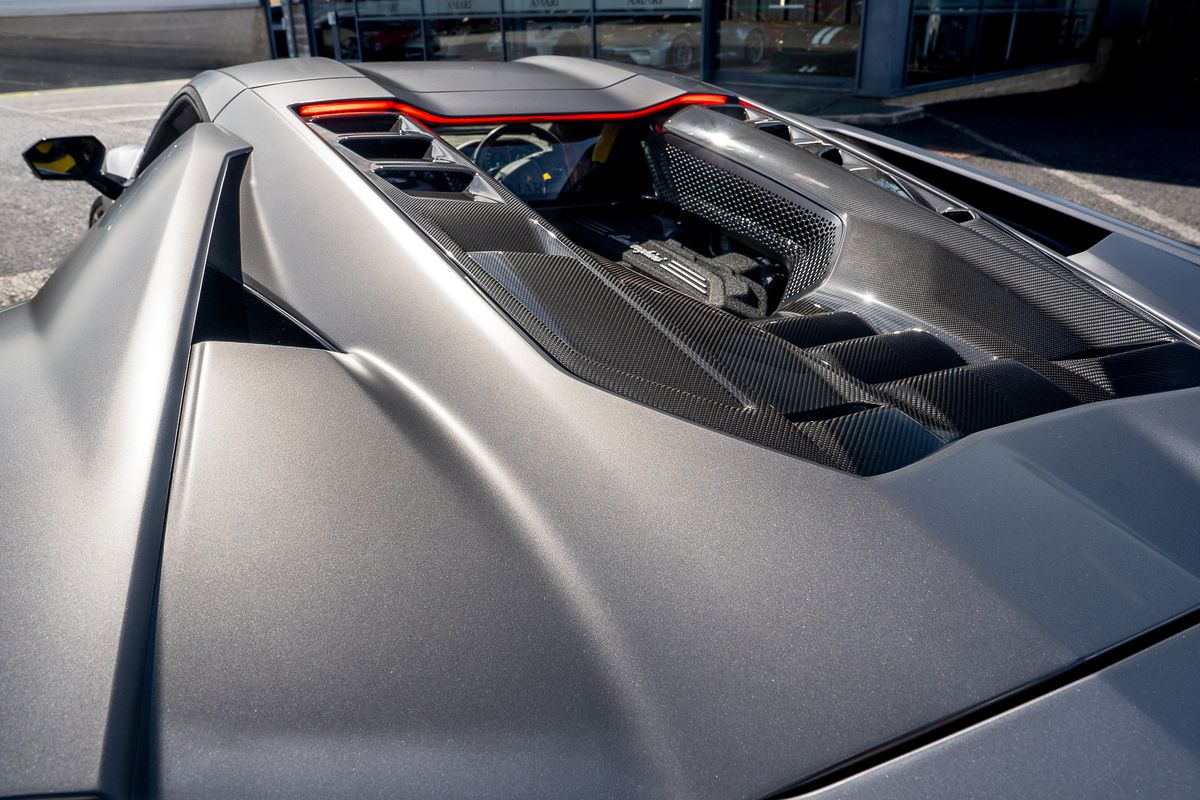 LAMBORGHINI REVUELTO PHEV S-A
