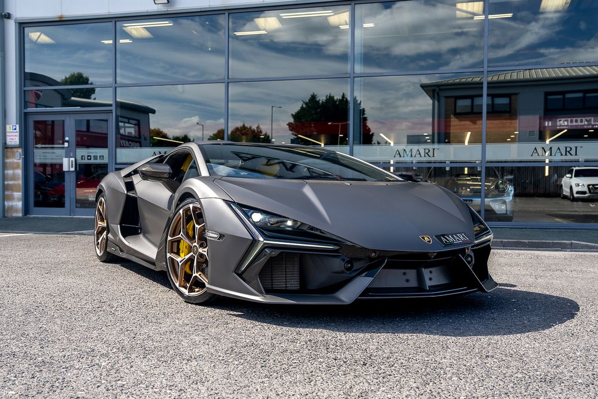 LAMBORGHINI REVUELTO PHEV S-A