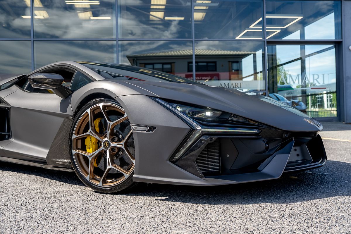 LAMBORGHINI REVUELTO PHEV S-A