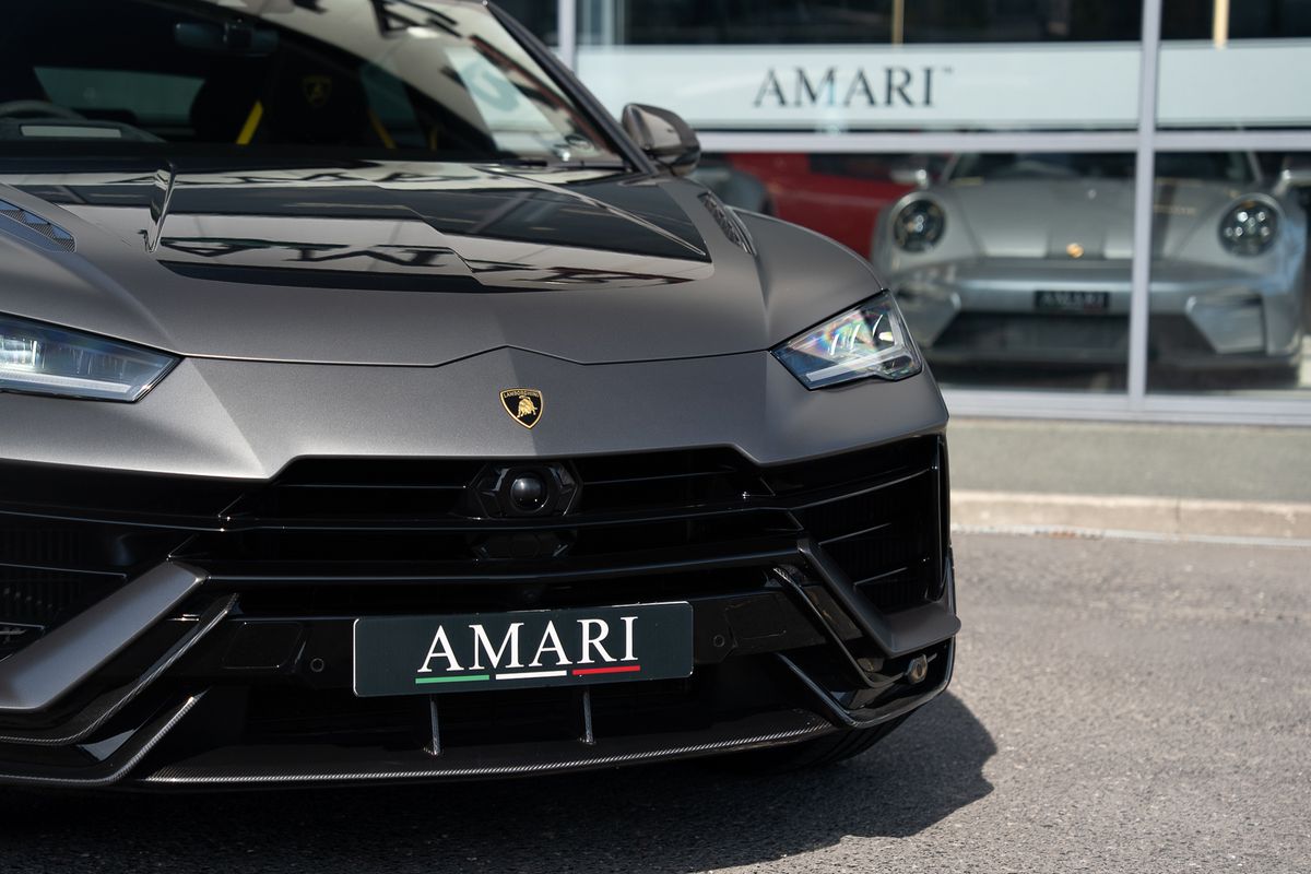 LAMBORGHINI URUS PERFORMANTE VAT QUALIFYING