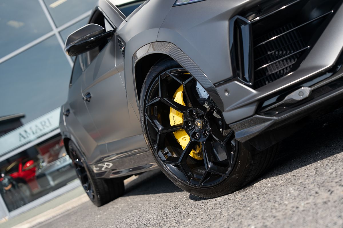 LAMBORGHINI URUS PERFORMANTE VAT QUALIFYING