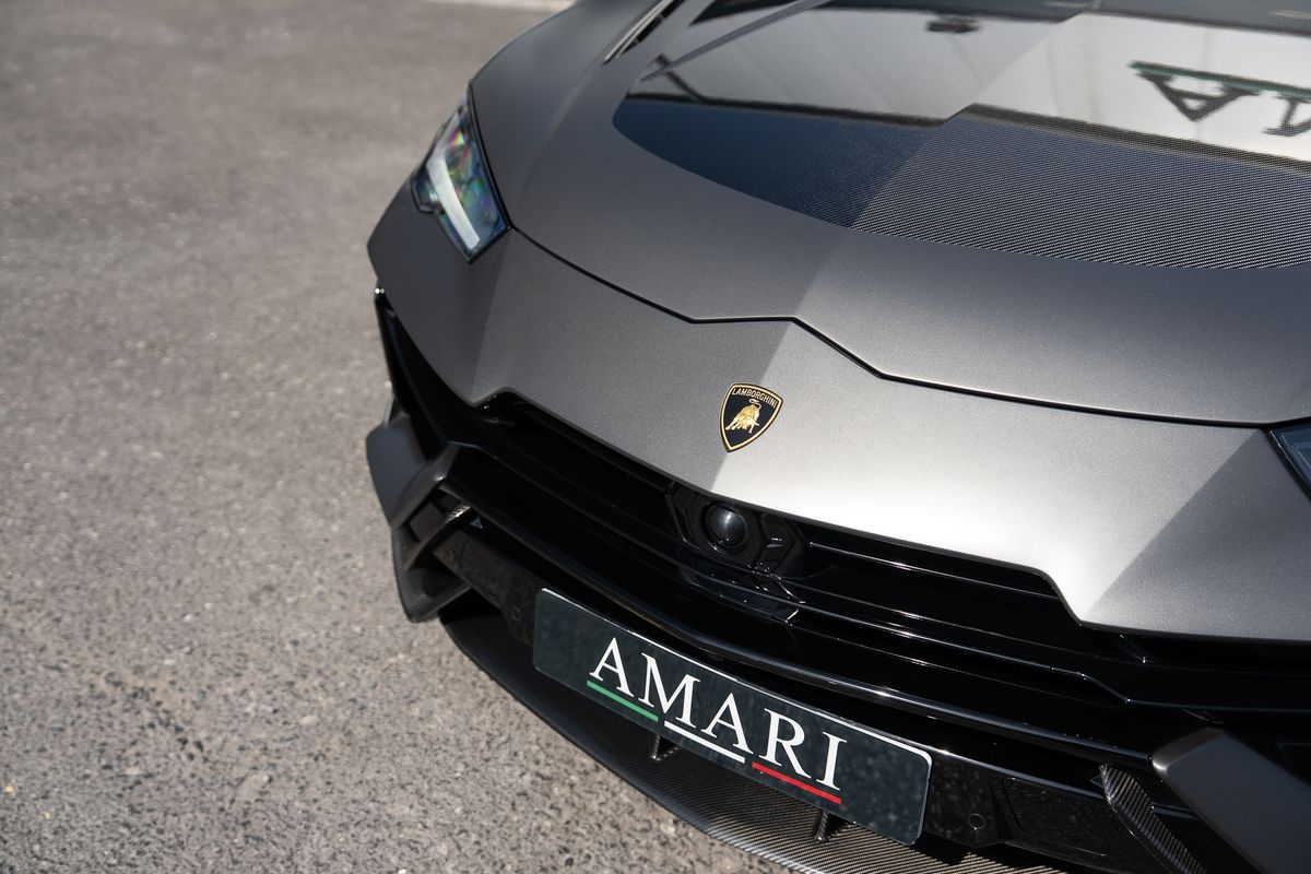 LAMBORGHINI URUS PERFORMANTE VAT QUALIFYING
