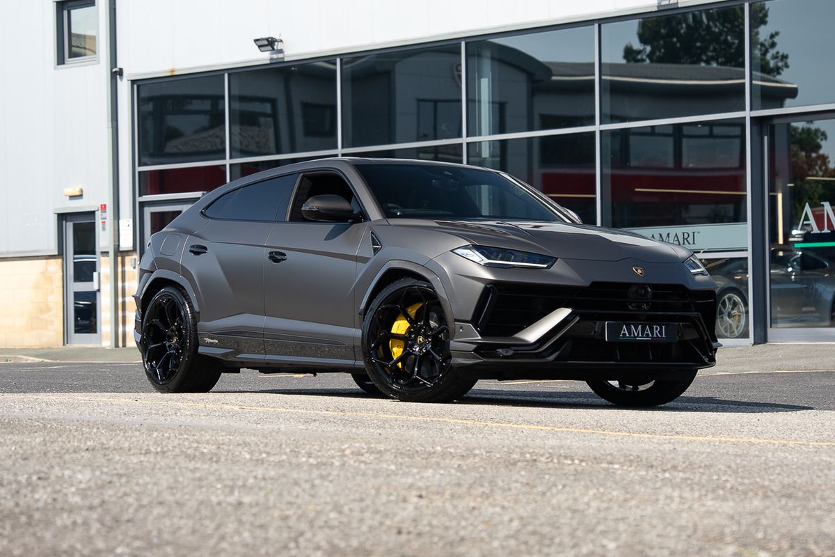 LAMBORGHINI URUS PERFORMANTE VAT QUALIFYING