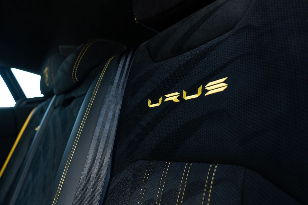 LAMBORGHINI URUS PERFORMANTE VAT QUALIFYING