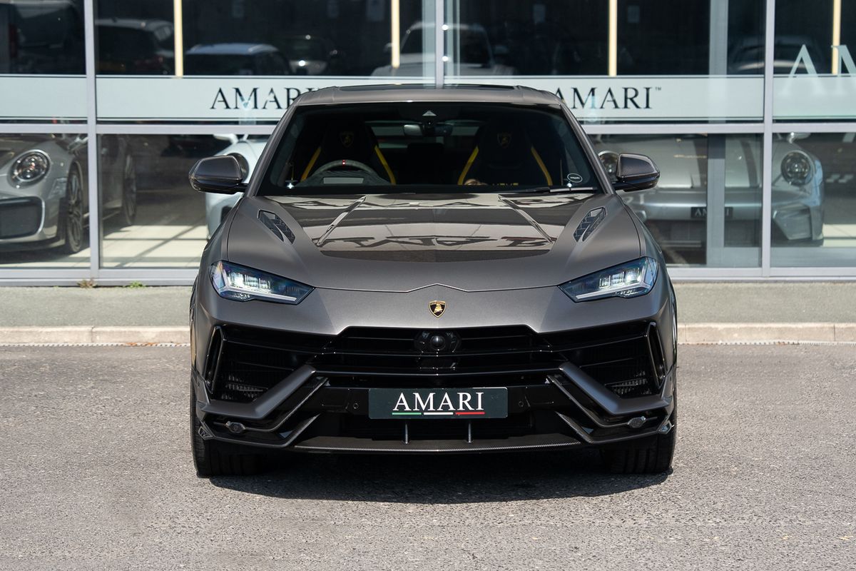 LAMBORGHINI URUS PERFORMANTE VAT QUALIFYING