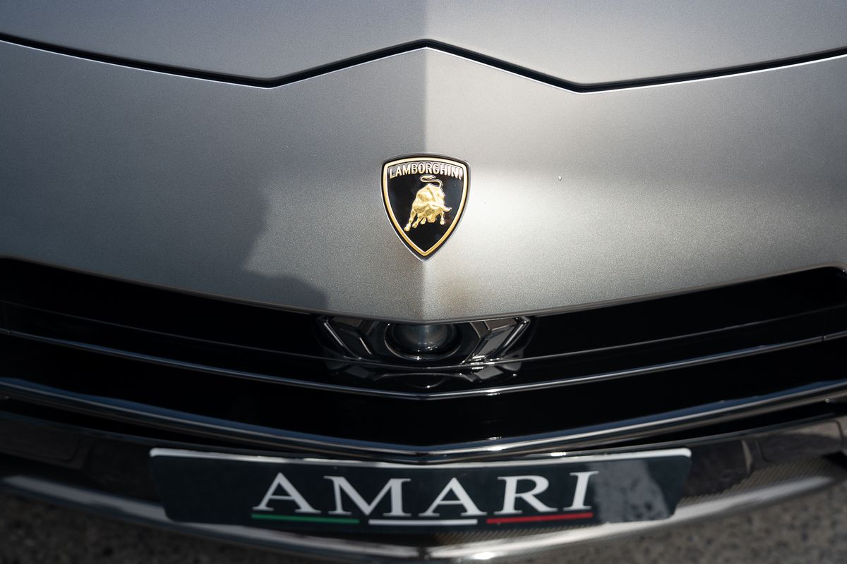 LAMBORGHINI URUS PERFORMANTE VAT QUALIFYING