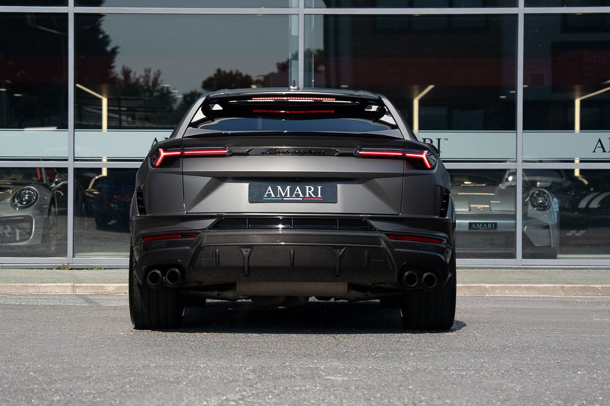 LAMBORGHINI URUS PERFORMANTE VAT QUALIFYING