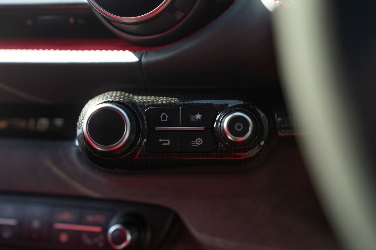 FERRARI 812 COMPETIZIONE ATELIER