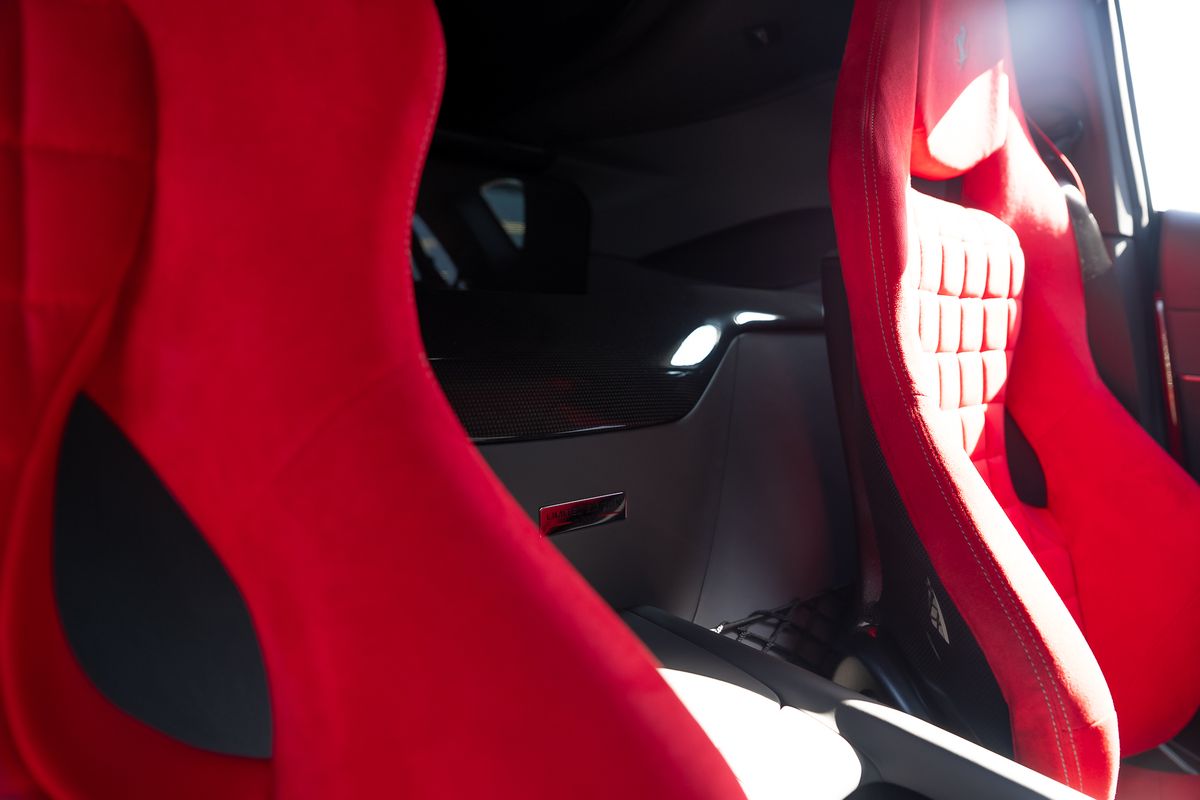 FERRARI 812 COMPETIZIONE ATELIER