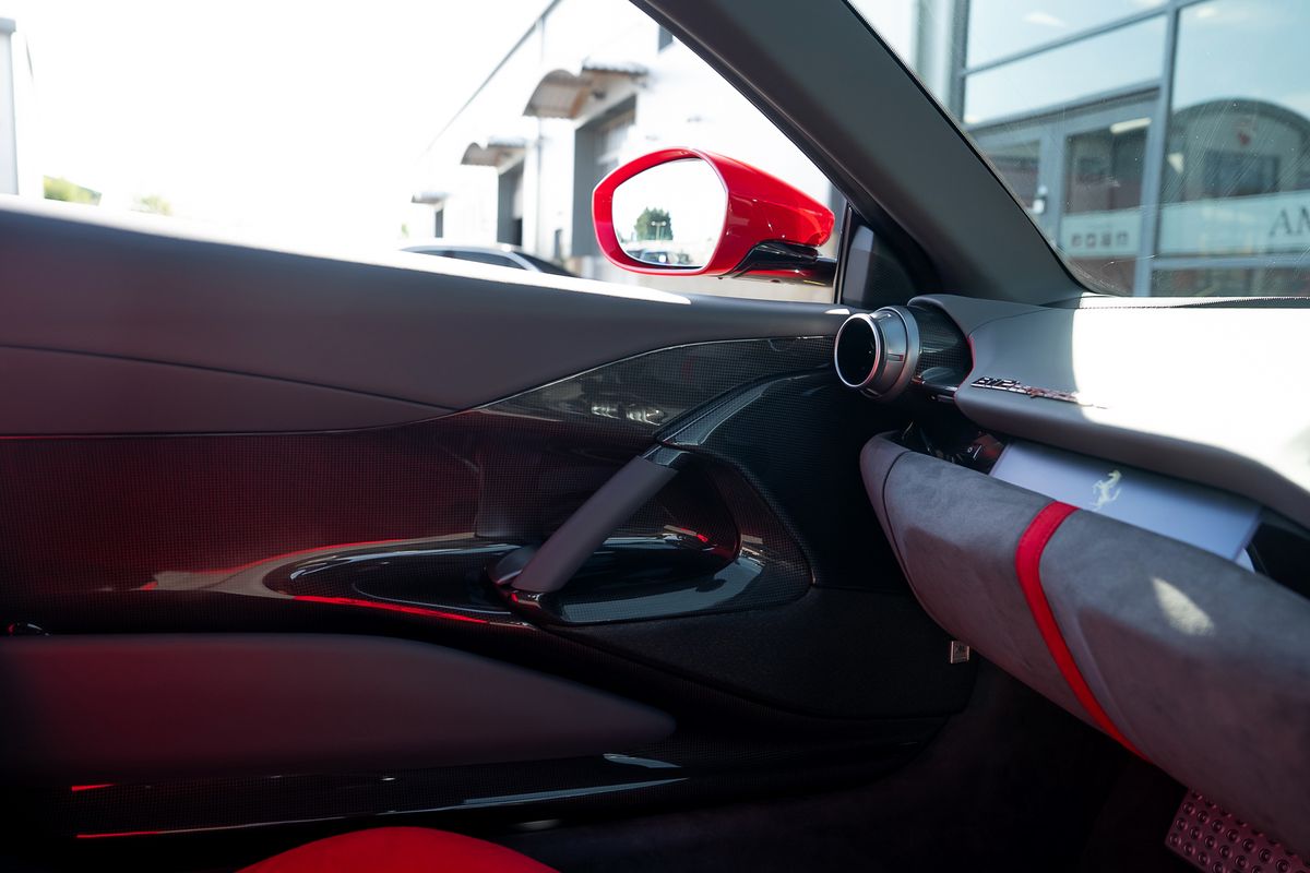 FERRARI 812 COMPETIZIONE ATELIER