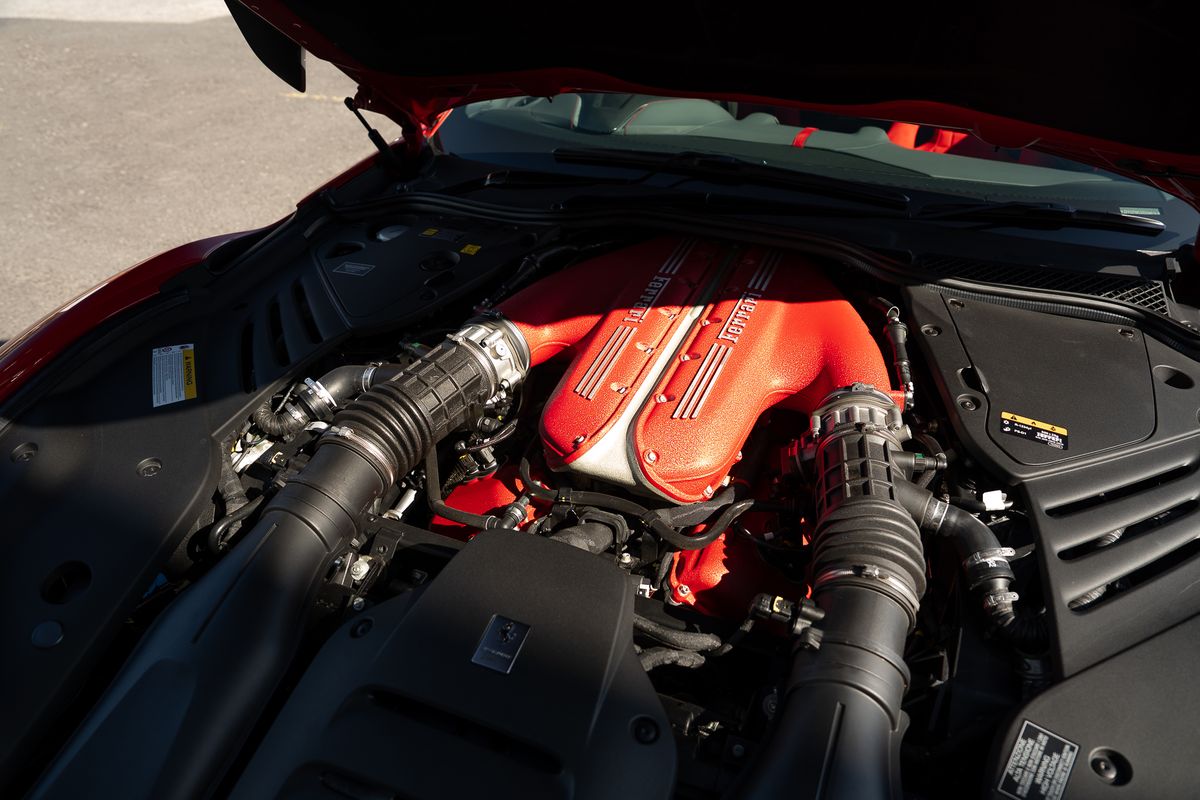 FERRARI 812 COMPETIZIONE ATELIER