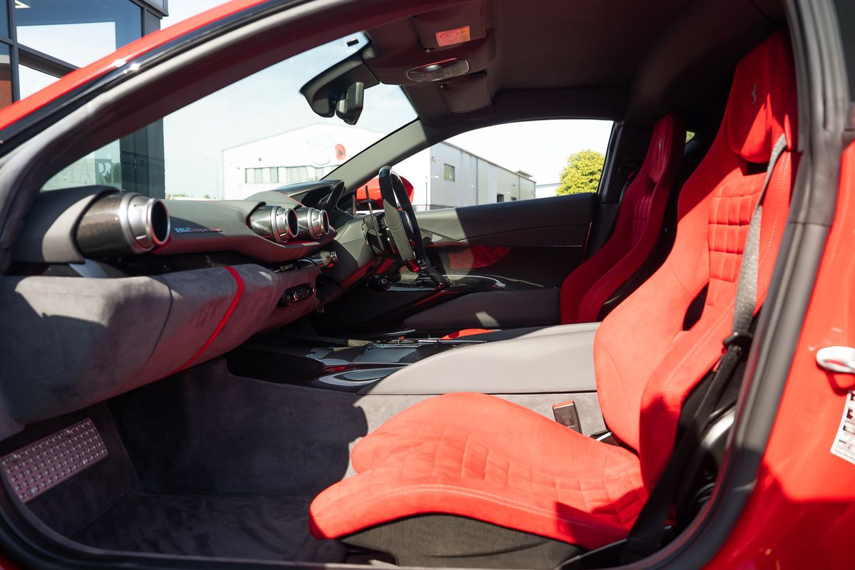 FERRARI 812 COMPETIZIONE ATELIER