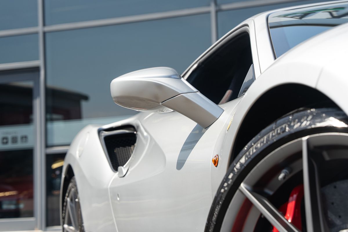 FERRARI 488 PISTA PILOTI