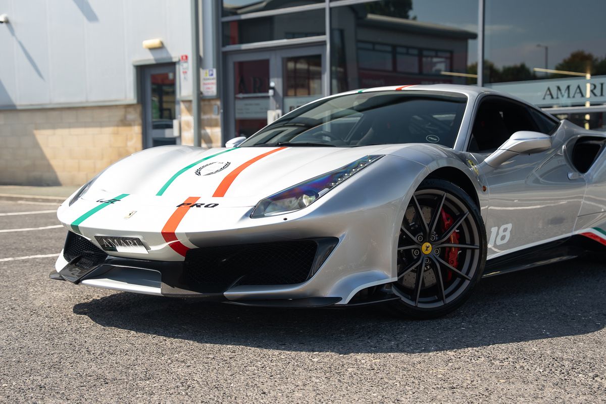 FERRARI 488 PISTA PILOTI