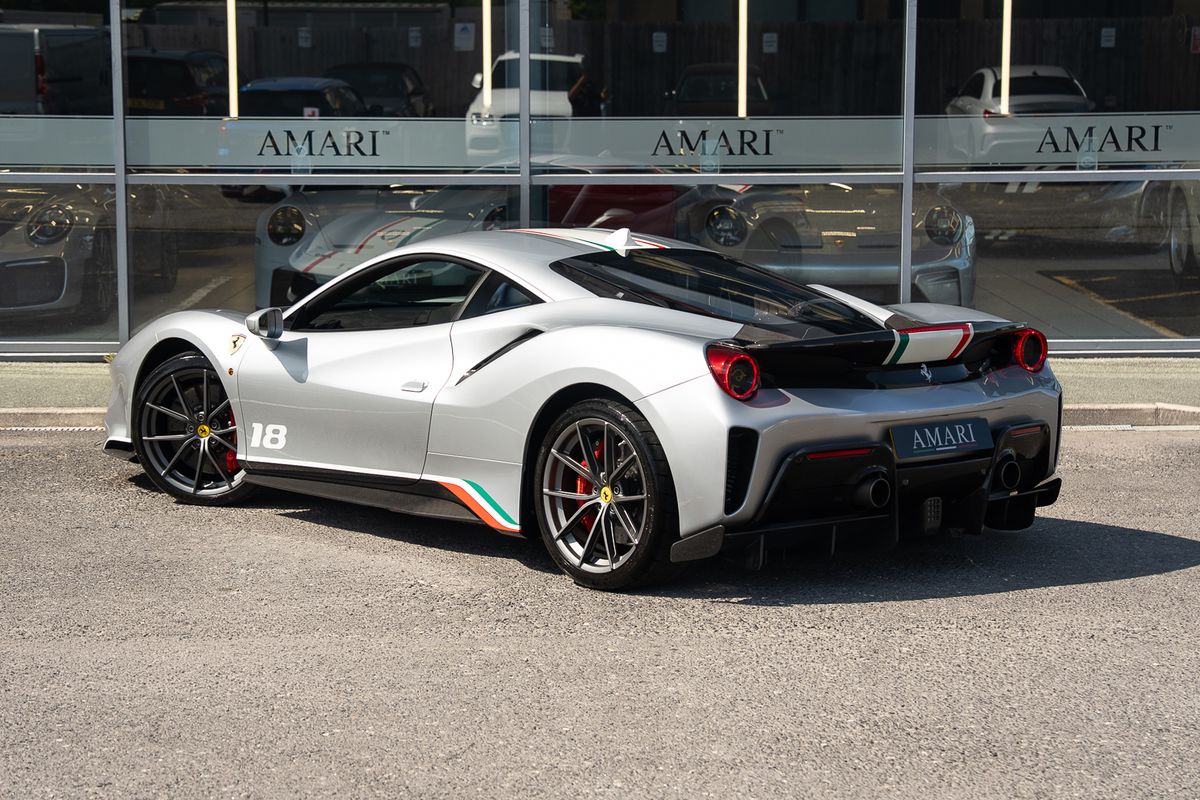 FERRARI 488 PISTA PILOTI
