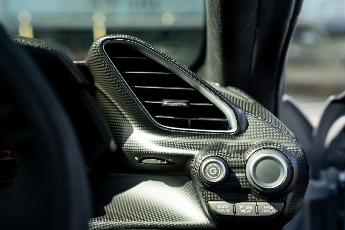 FERRARI 488 PISTA PILOTI