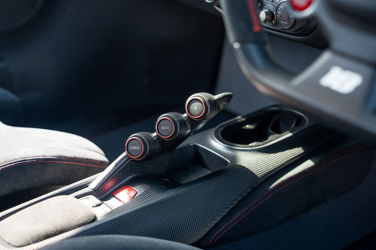 FERRARI 488 PISTA PILOTI