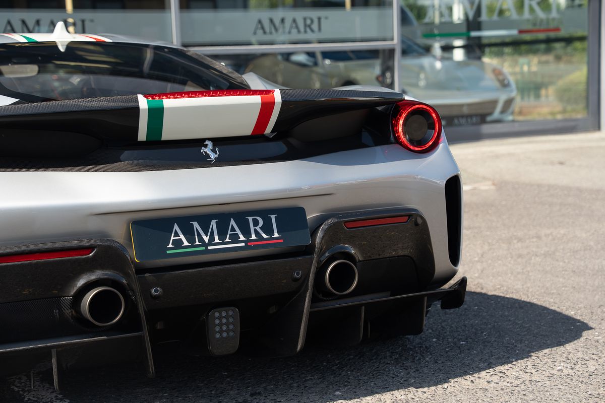 FERRARI 488 PISTA PILOTI
