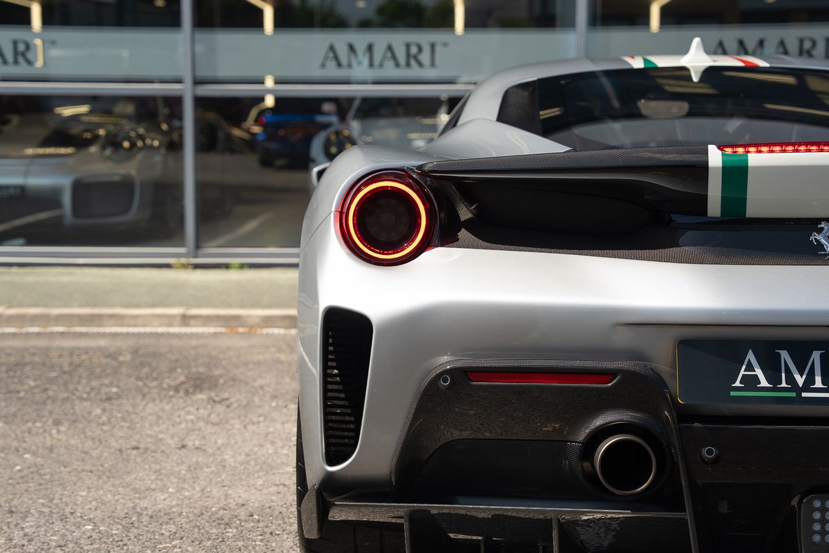 FERRARI 488 PISTA PILOTI