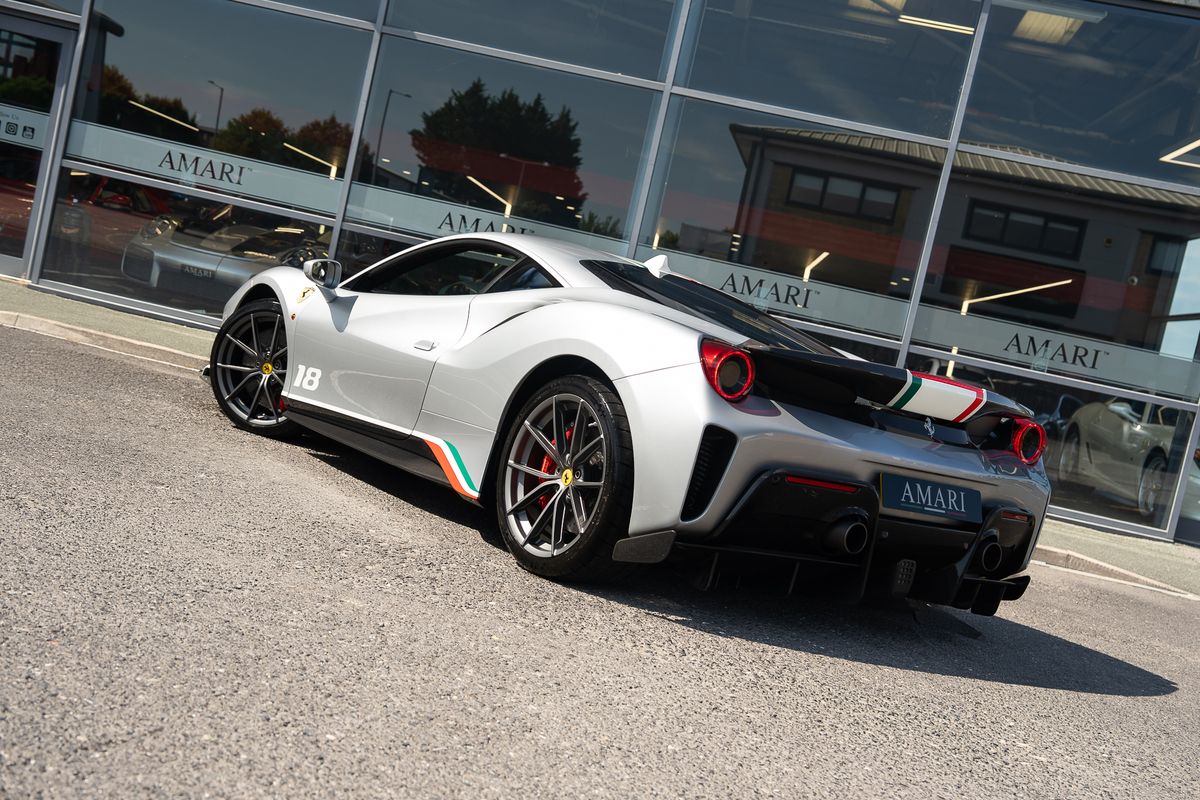 FERRARI 488 PISTA PILOTI