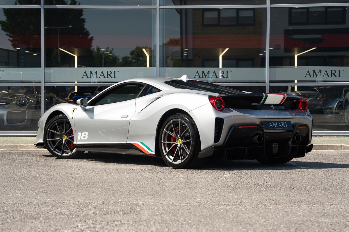 FERRARI 488 PISTA PILOTI