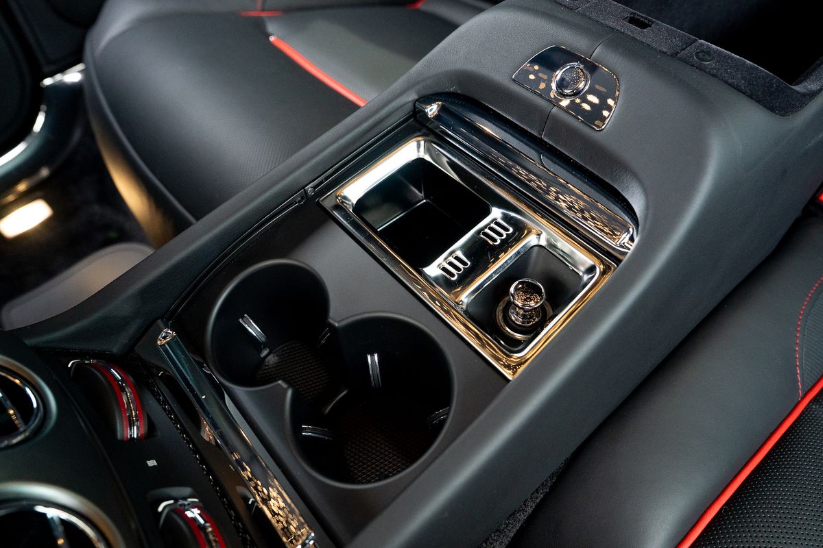 ROLLS ROYCE WRAITH Black Badge